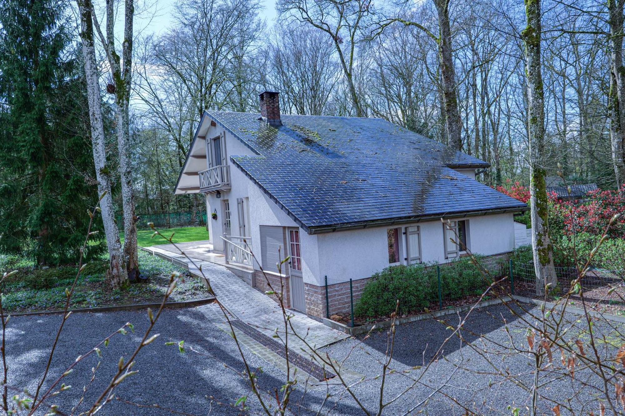 Le Colibri Spa Jacuzzi Durbuy Exterior photo